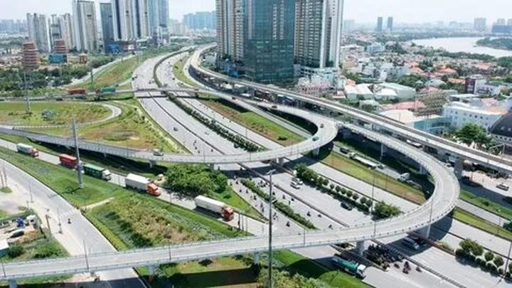 Áo sơ mi cổ bèo: Áo sơ mi cổ bèo là một trong những lỗi thời trong thời trang mà